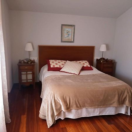 El Chalet Del Golf Urturi Bagian luar foto