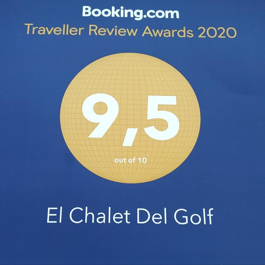 El Chalet Del Golf Urturi Bagian luar foto
